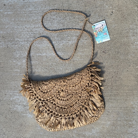Handbags - BNWT Dutch Handmade Crocheted Straw Crossbody Bag Purse